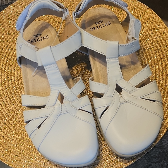 Earth Origins Shoes - Earth Origins Women's Cream Sandals